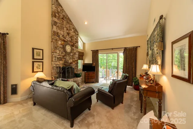 $579,900 | 207 Grouse Moor Drive, Linville, NC 28646