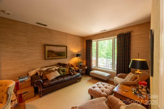 $579,900 | 207 Grouse Moor Drive, Linville, NC 28646