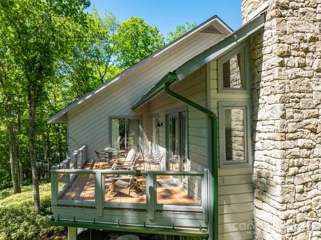 $579,900 | 207 Grouse Moor Drive, Linville, NC 28646