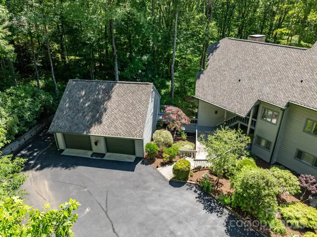 $579,900 | 207 Grouse Moor Drive, Linville, NC 28646