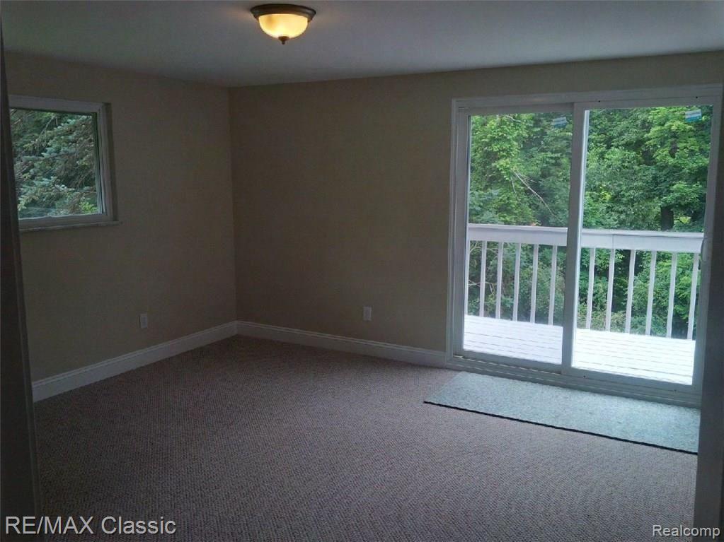 36124 Paddleford Road Farmington Hills, MI 48331 - Photo 16 of 22