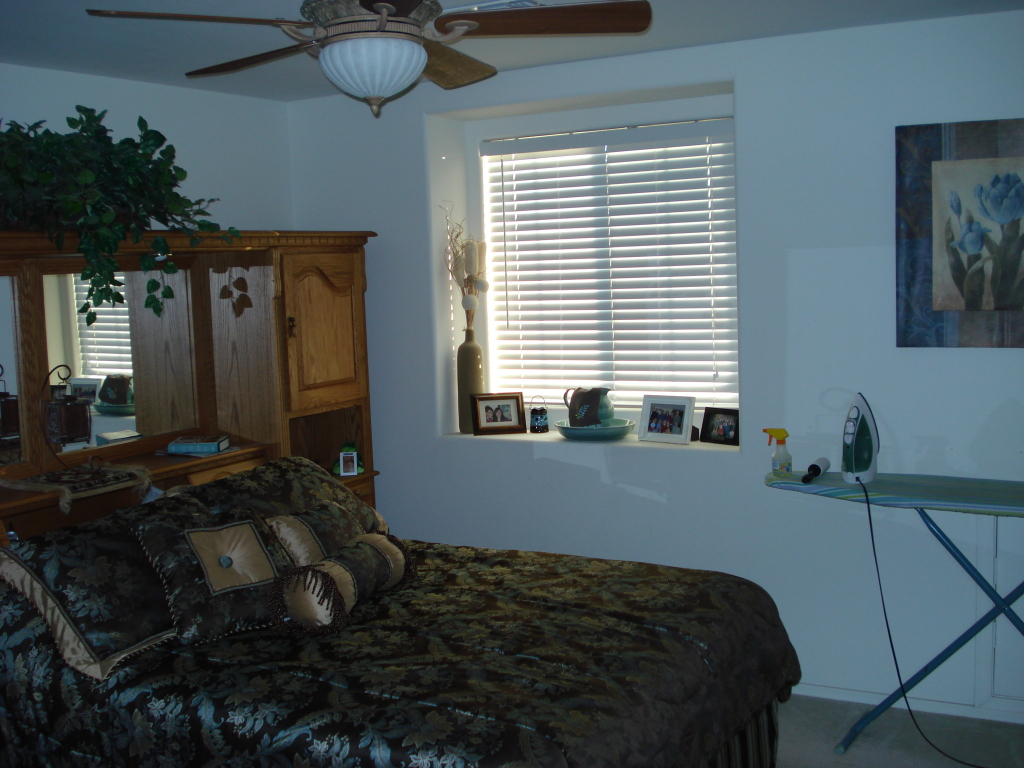 6905 South 9th Avenue Phoenix, AZ 85041 - Photo 21 of 36 Master Bedroom
