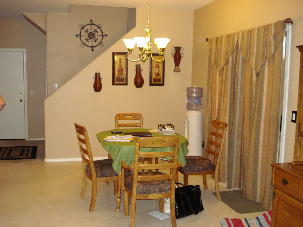 6905 South 9th Avenue Phoenix, AZ 85041 - Photo 5 of 36 Dining Room