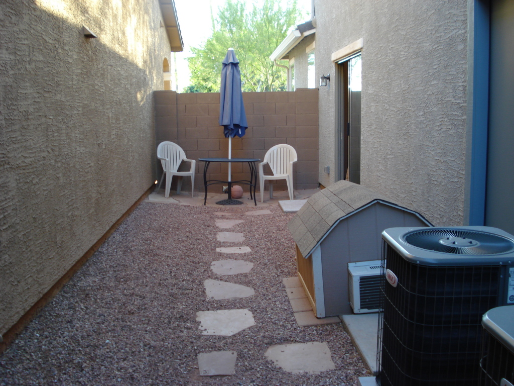 6905 South 9th Avenue Phoenix, AZ 85041 - Photo 8 of 36 Yard
