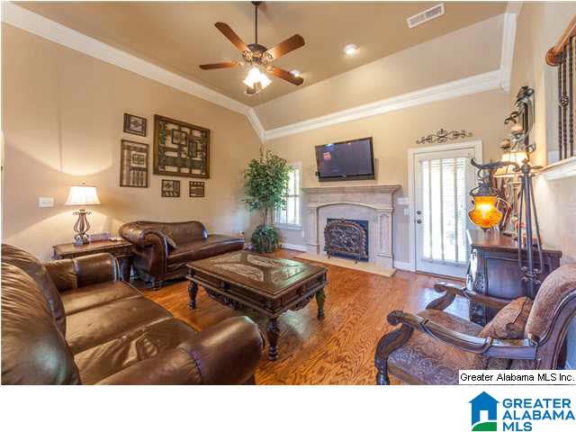 258 Strathaven Lane Pelham, AL 35124 - Photo 4 of 32