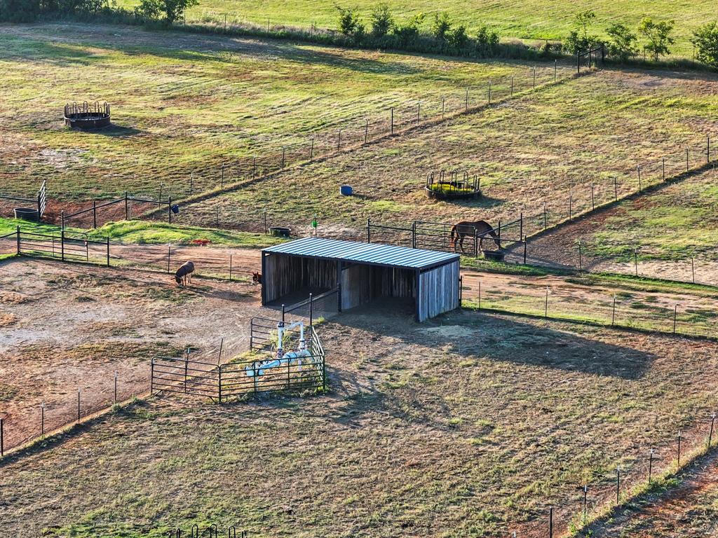 711 County Road 701 Cleburne, TX 76031 - Photo 13 of 37