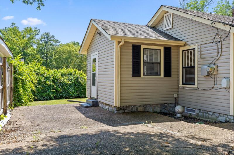 222 Frawley Road Chattanooga, TN 37412 - Photo 28 of 37 Photo 29 of House For Sale at 222 Frawle