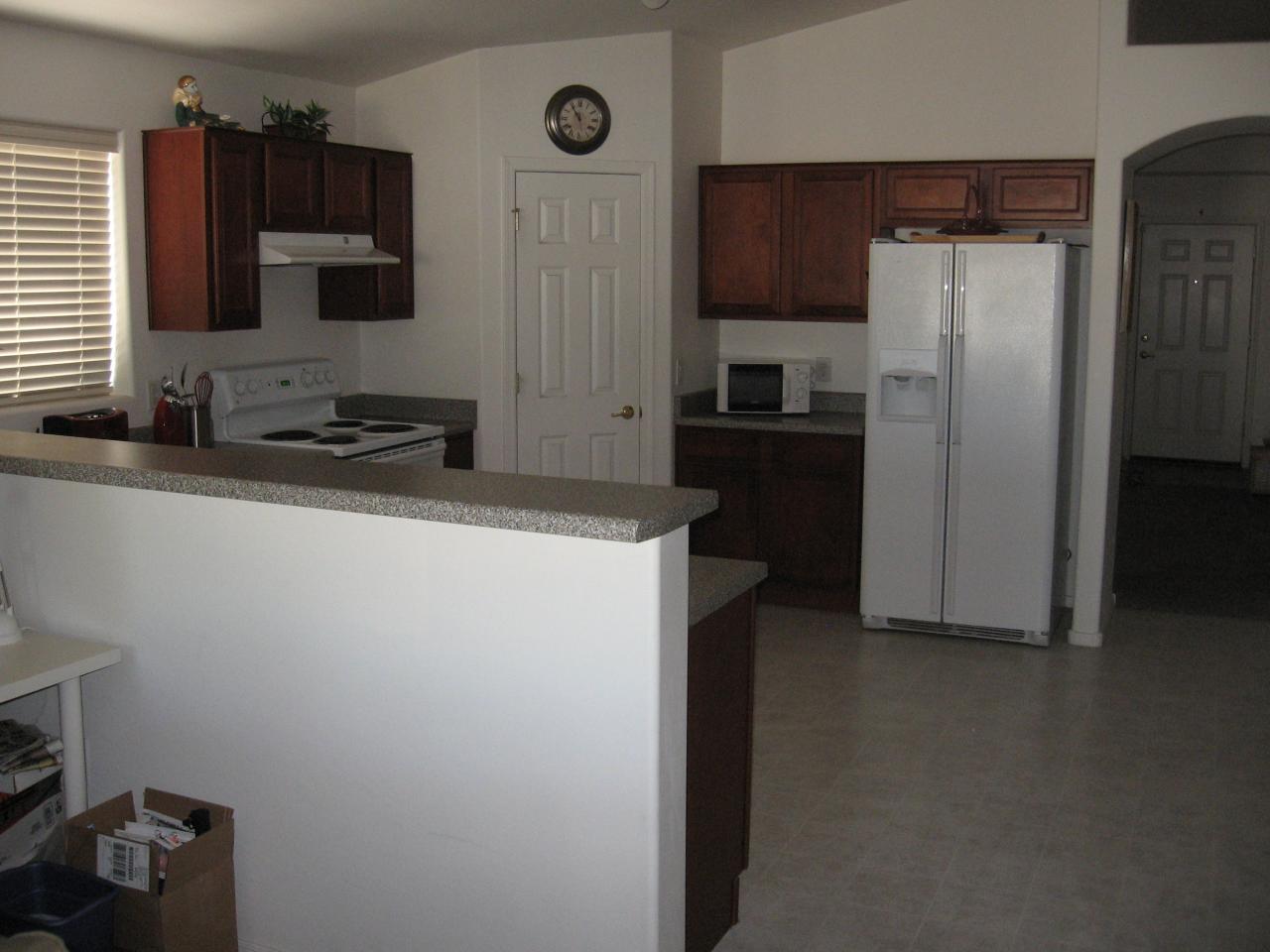 2508 West Carter Road Phoenix, AZ 85041 - Photo 10 of 12 Kitchen