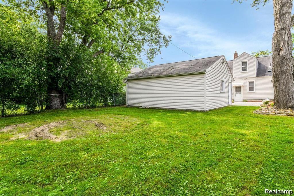 3426 Chester Road Royal Oak, MI 48073 - Photo 20 of 21