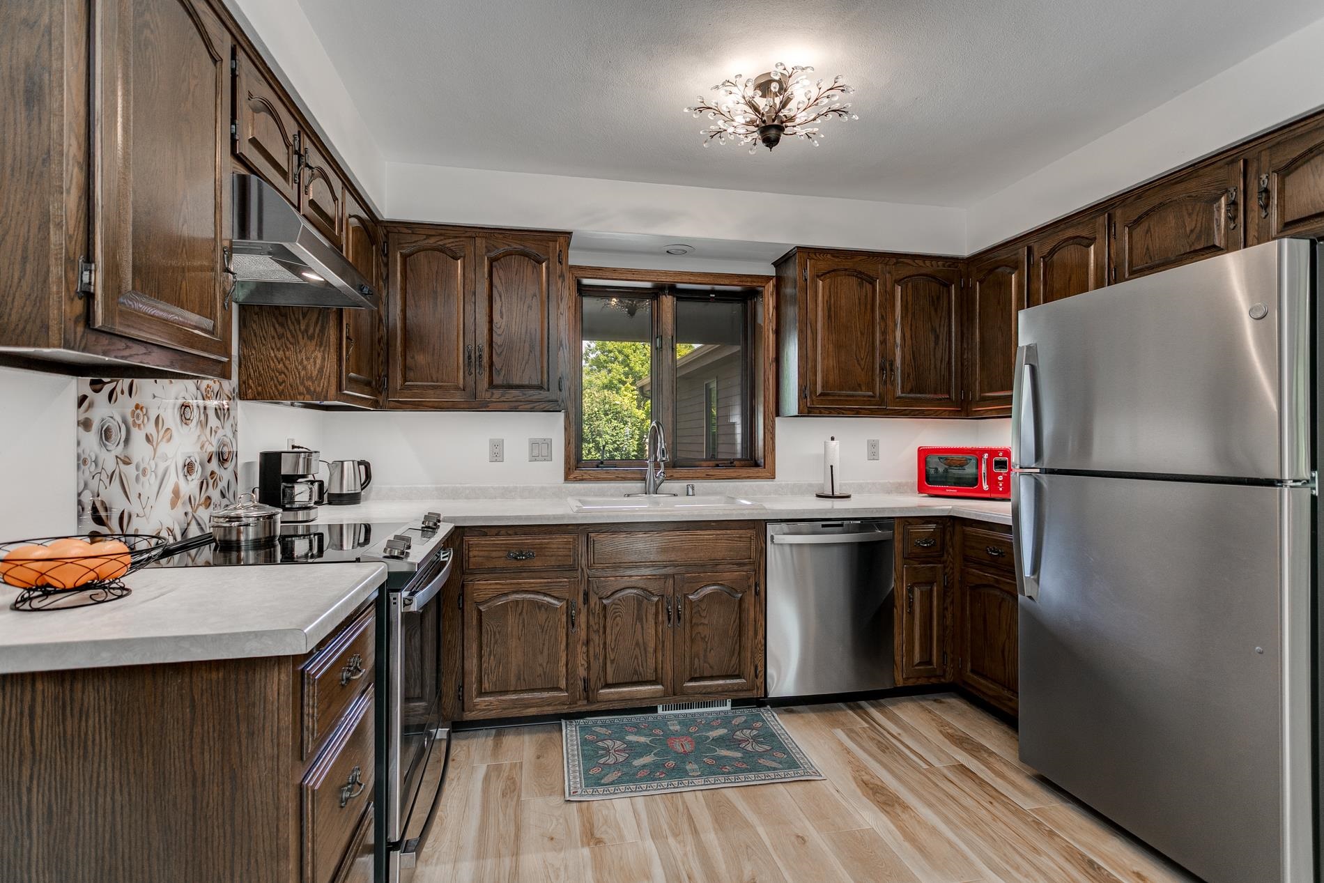 2317 Applegate Drive West Appleton, WI 54914 - Photo 9 of 47 Gallery Image 9