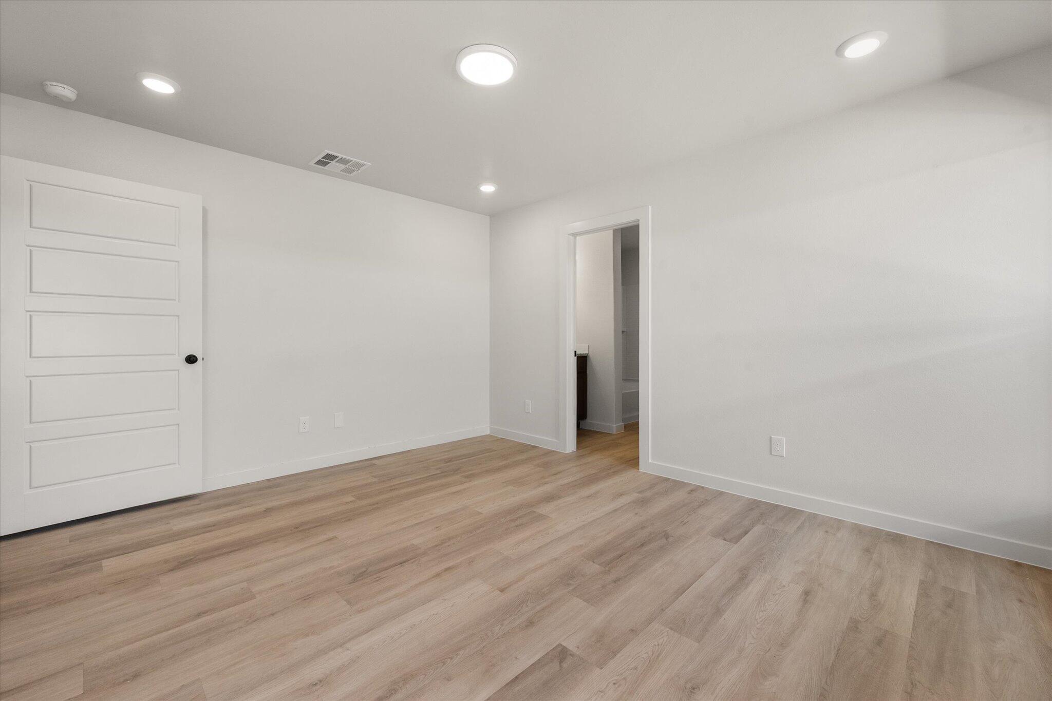 1613 North Clinton Avenue Lubbock, TX 79416 - Photo 14 of 22 14-1613 N Clinton_6721