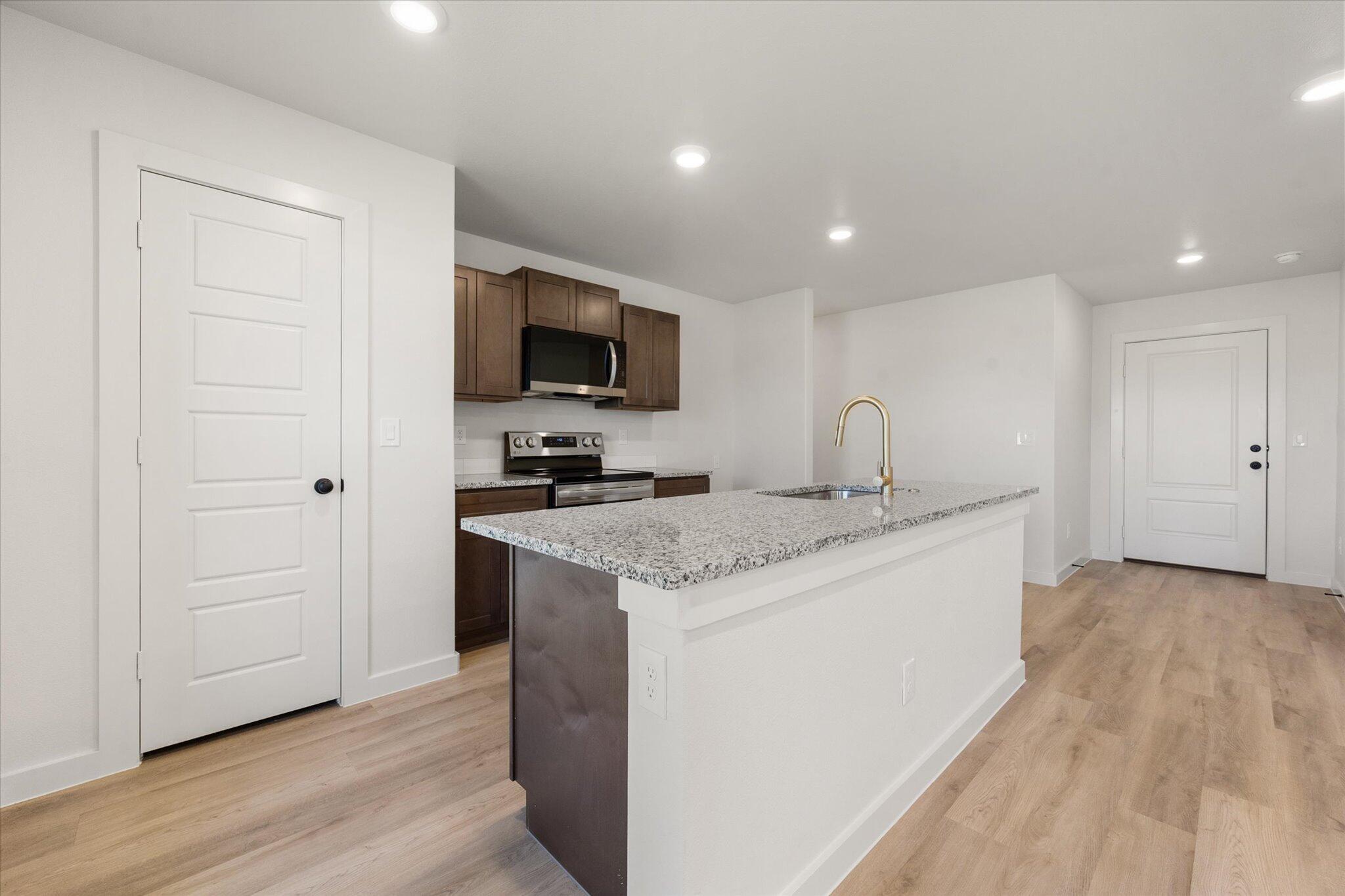 1613 North Clinton Avenue Lubbock, TX 79416 - Photo 6 of 22 06-1613 N Clinton_6681