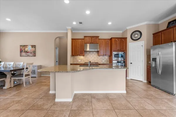 $459,900 | 606 West Fork, Webster, TX 77598