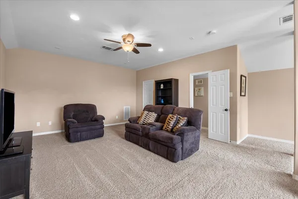 $459,900 | 606 West Fork, Webster, TX 77598