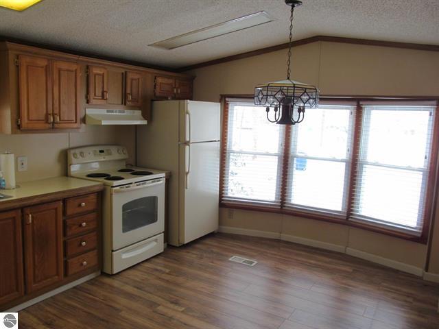 1120 Riverside Street Cadillac, MI 49601 - Photo 1 of 23 2