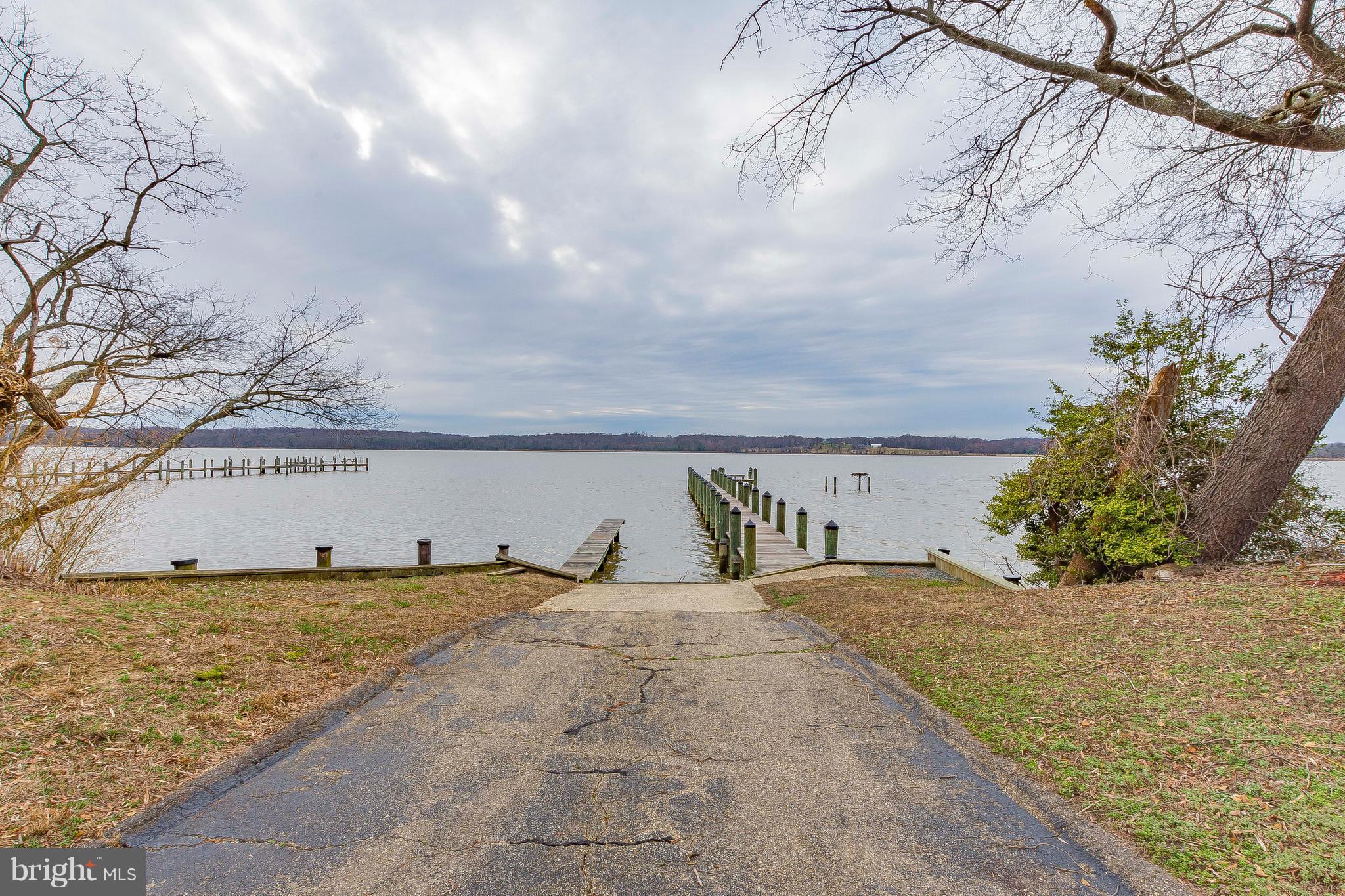 3181 Carroll Road Huntingtown, MD 20639 - Photo 20 of 28 a view of an outdoor space and a yard