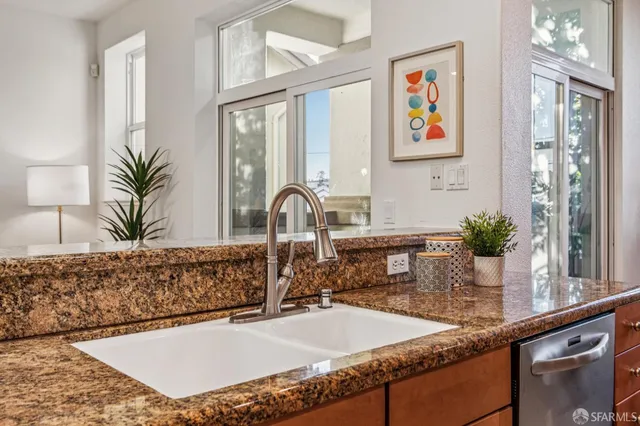 $1,495,000 | 1716 20th Avenue, San Francisco, CA 94122