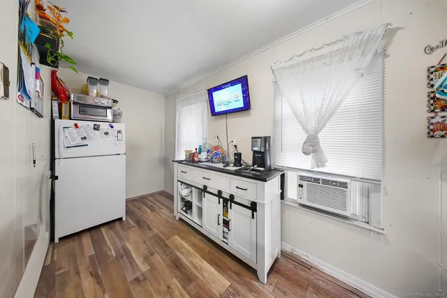 $545,000 | 33 Granfield Avenue, Bridgeport, CT 06610