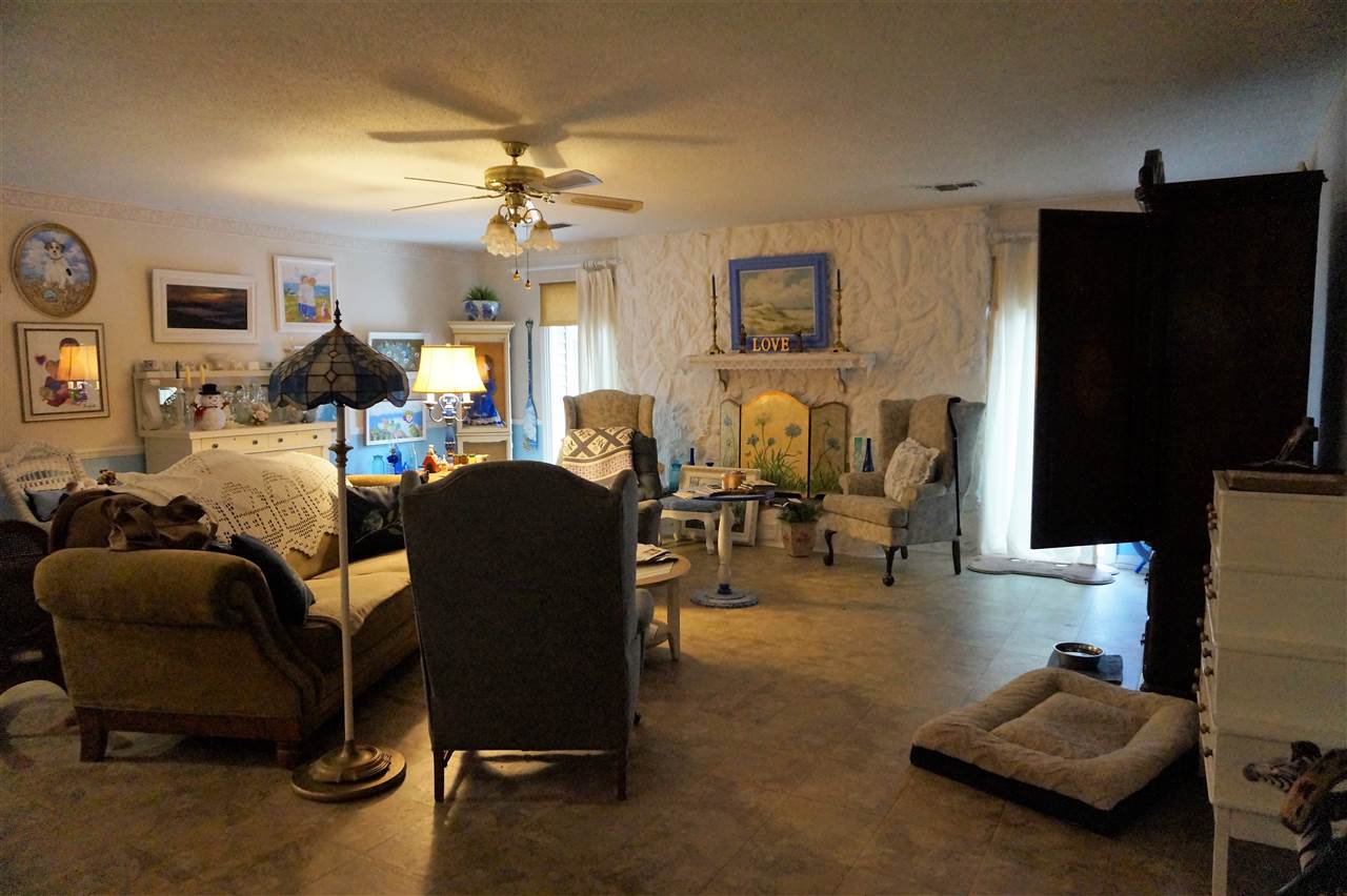 102 Rainer Circle Daphne, AL 36526 - Photo 2 of 16 Greatroom