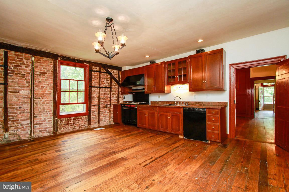 1340 Bruceville Road Keymar, MD 21757 - Photo 12 of 29 Kitchen