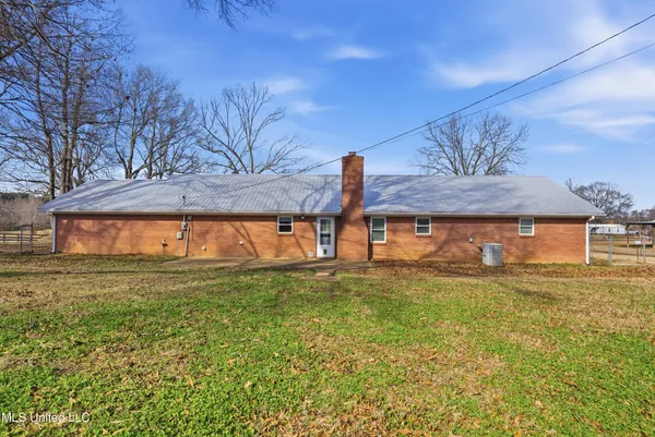 $319,900 | 3000 Looxahoma-Tyro Road, Senatobia, MS 38668