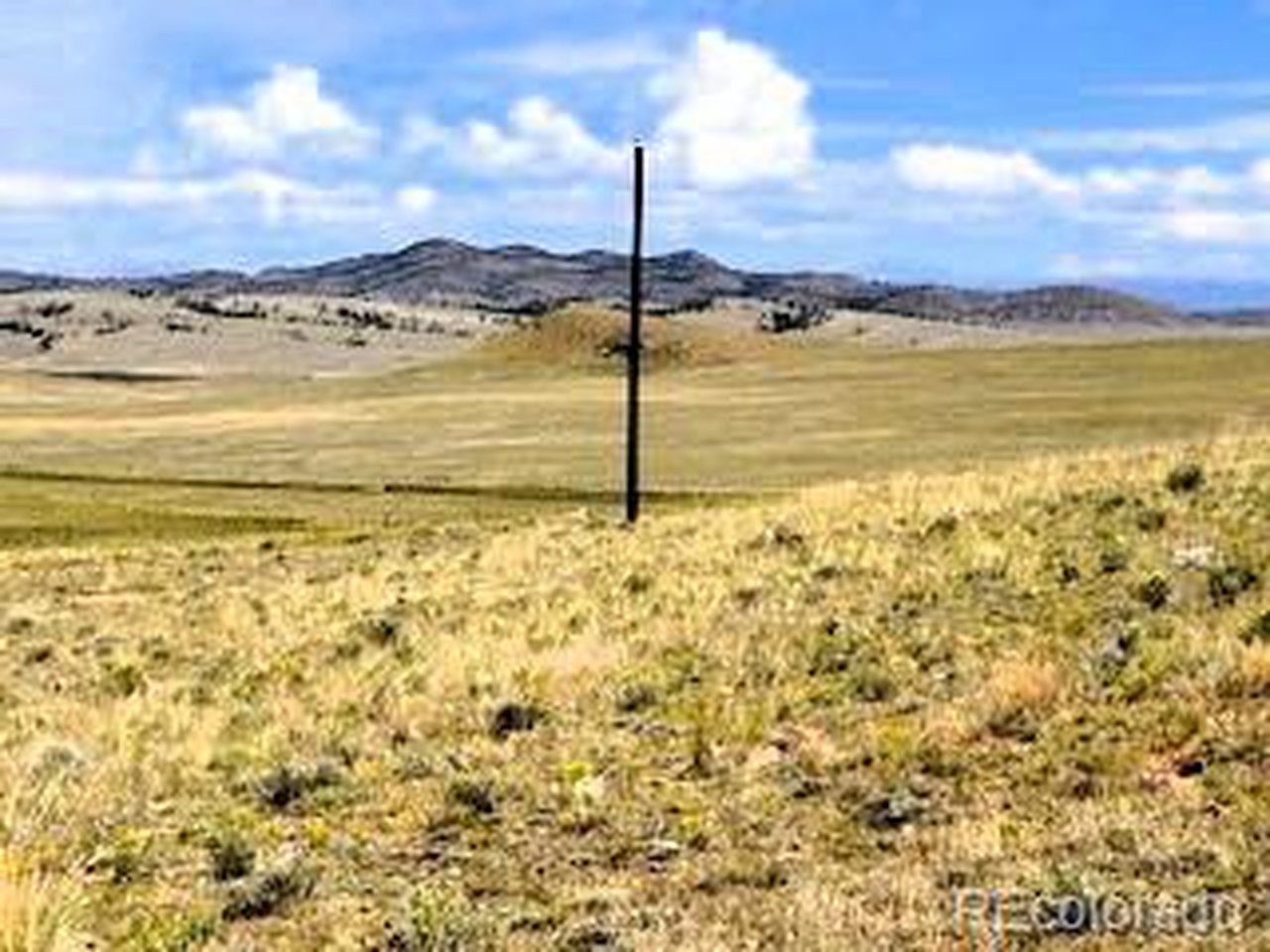 5556 Shavano Road Hartsel, CO 80449 - Photo 10 of 21 a view of an ocean and a mountain