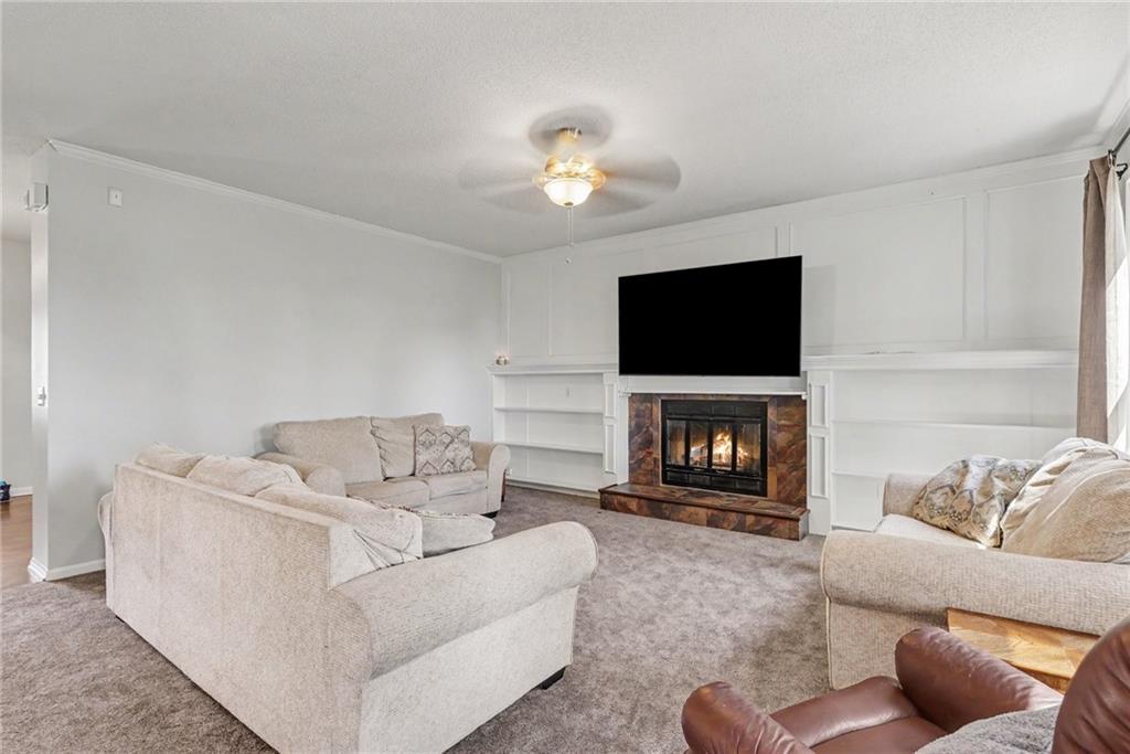 11441 South Rene Street Olathe, KS 66215 - Photo 10 of 40