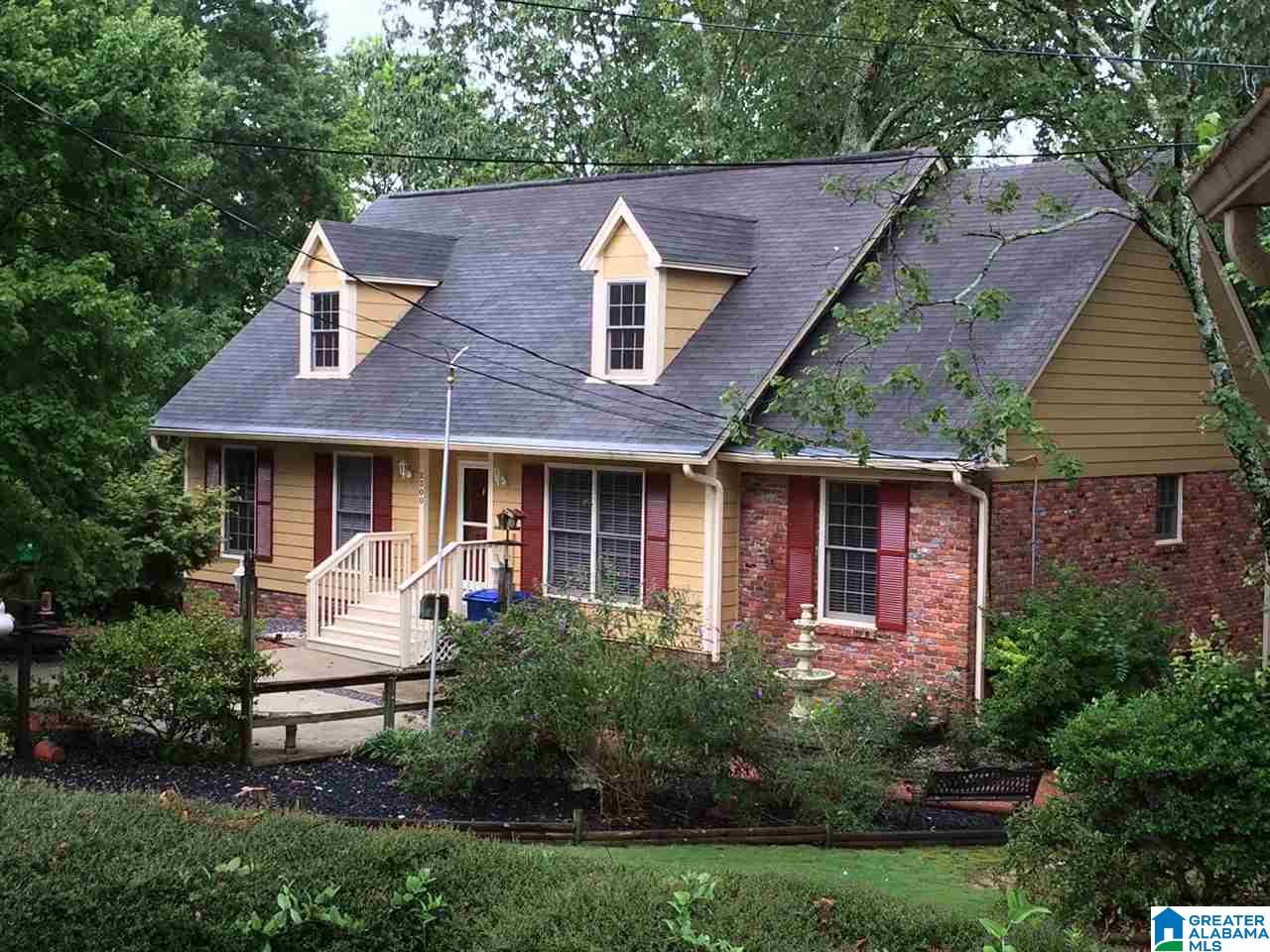 2300 Misty Ridge Circle Birmingham, AL 35226 - Photo 3 of 48
