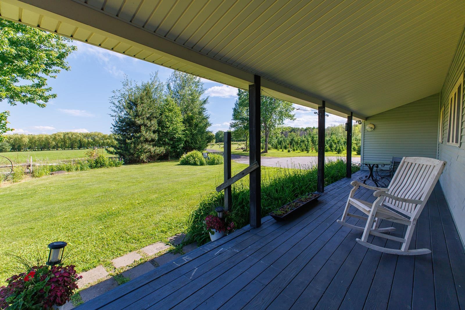 2687 Highway 2 North Hero, VT 05474 - Photo 10 of 60