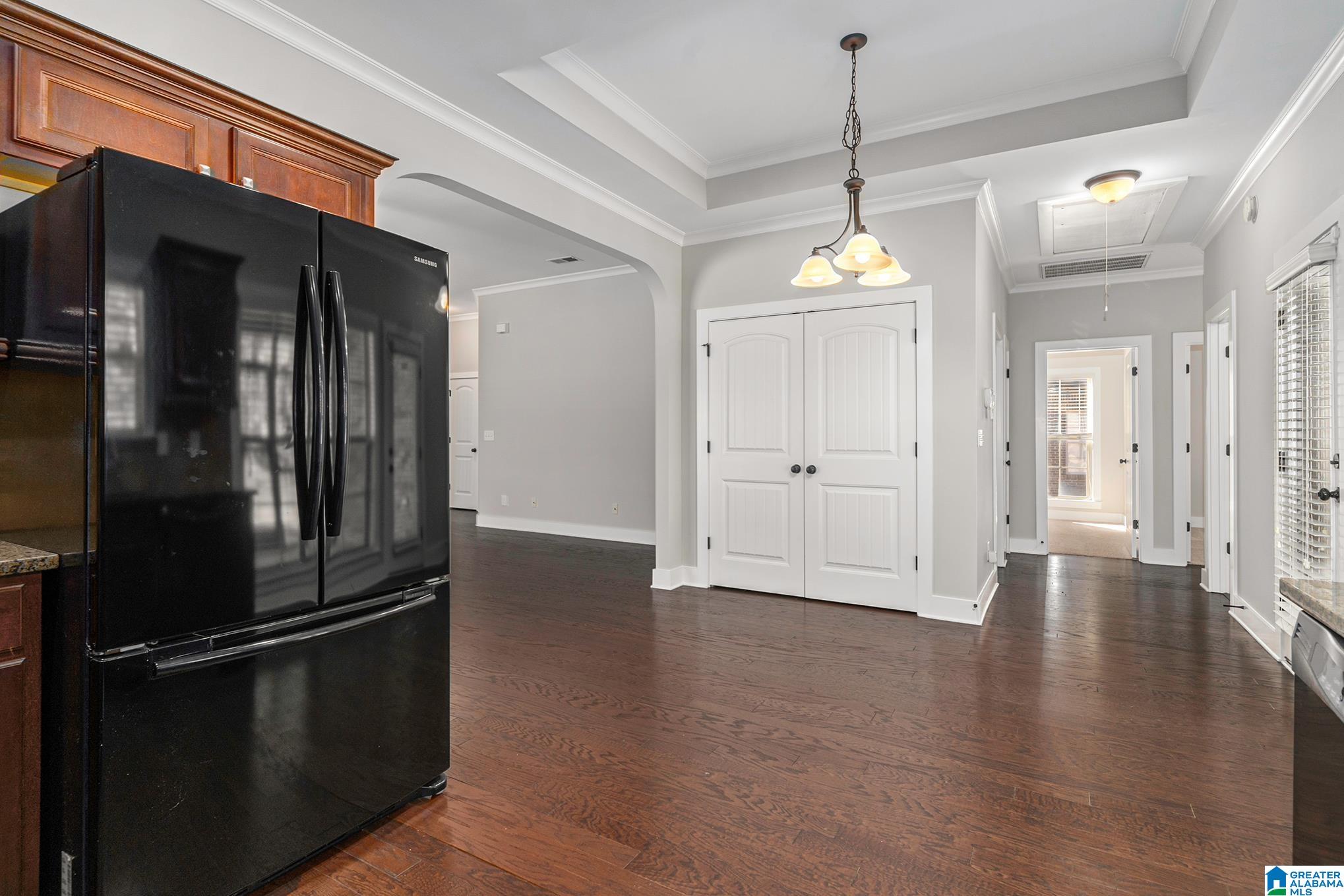 1256 Grants Way Birmingham, AL 35210 - Photo 12 of 32