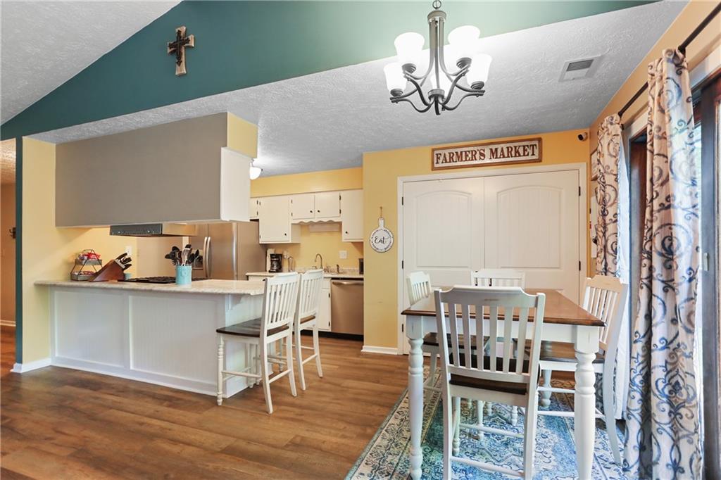 7814 5 Points Road Indianapolis, IN 46259 - Photo 9 of 26 Gallery Image 9