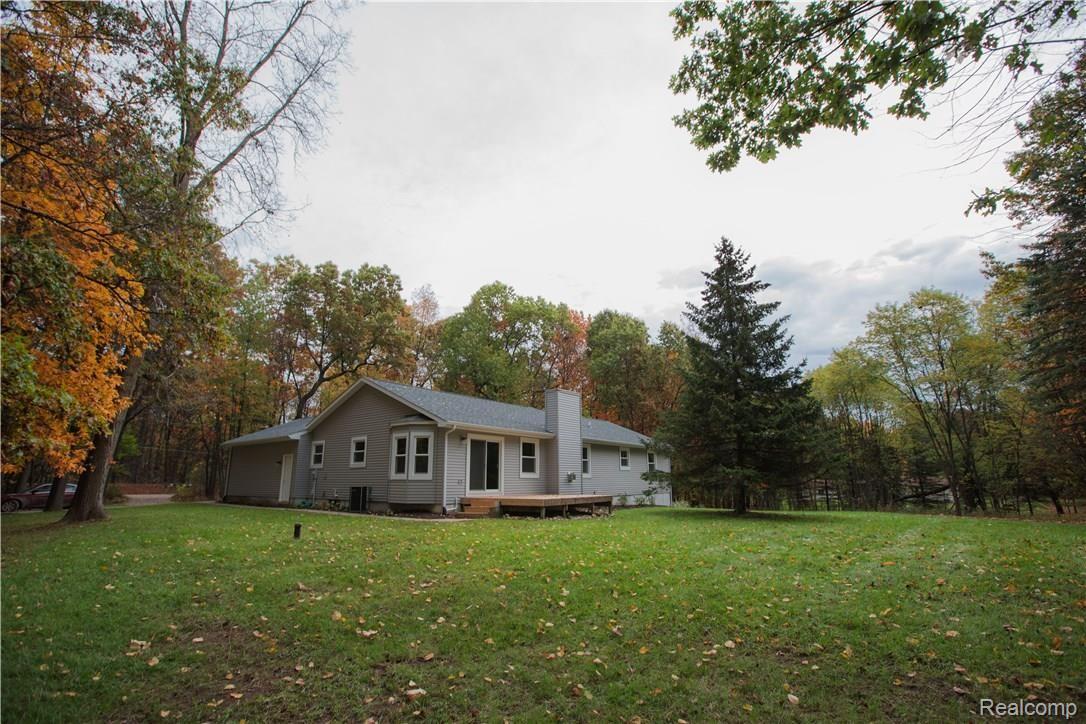13906 Rocky Ridge Hartland, MI 48353 - Photo 64 of 73 RRK-163.jpg