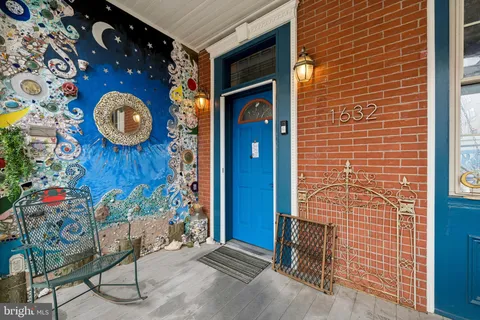 $725,000 | 1632 Brown Street, Philadelphia, PA 19130