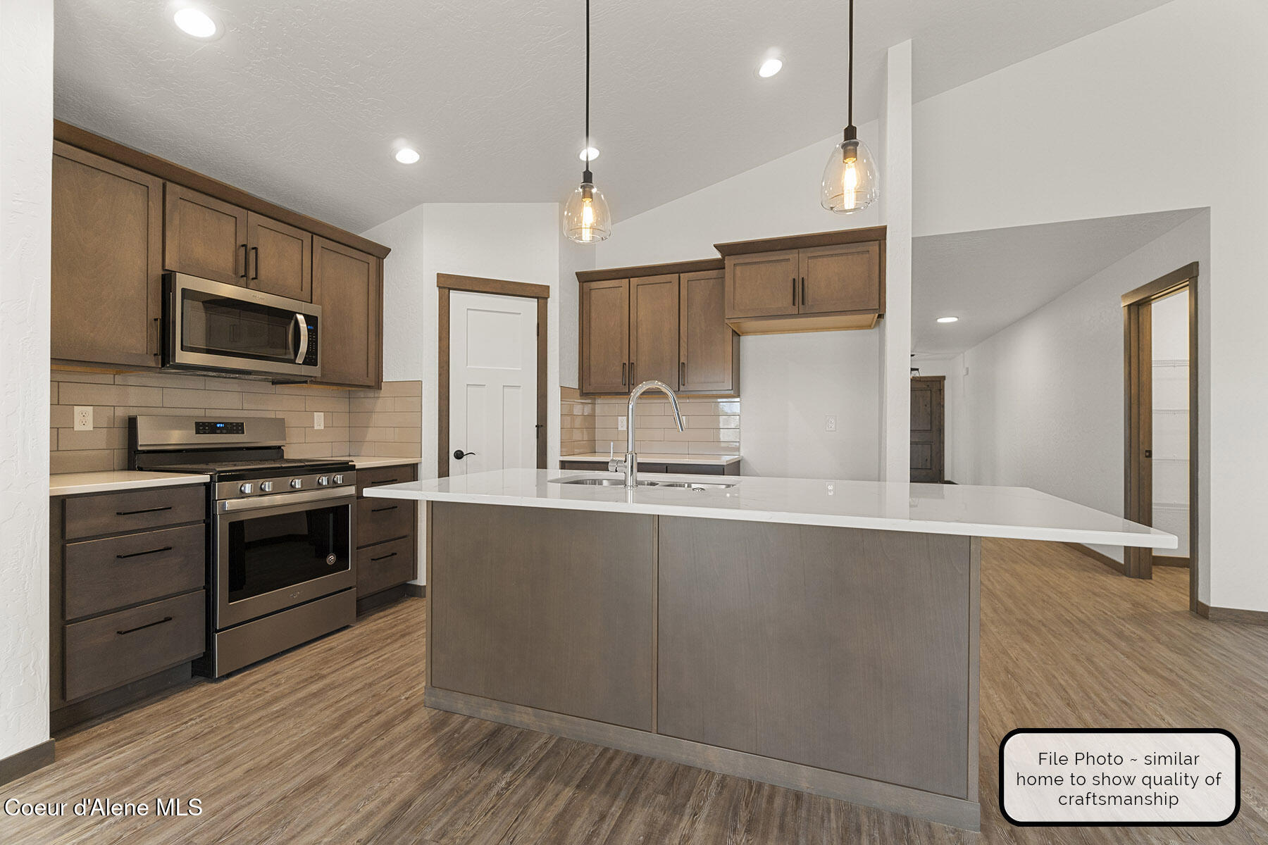 13248 International Street Rathdrum, ID 83858 - Photo 3 of 28 Sheridan-1437-R-9143