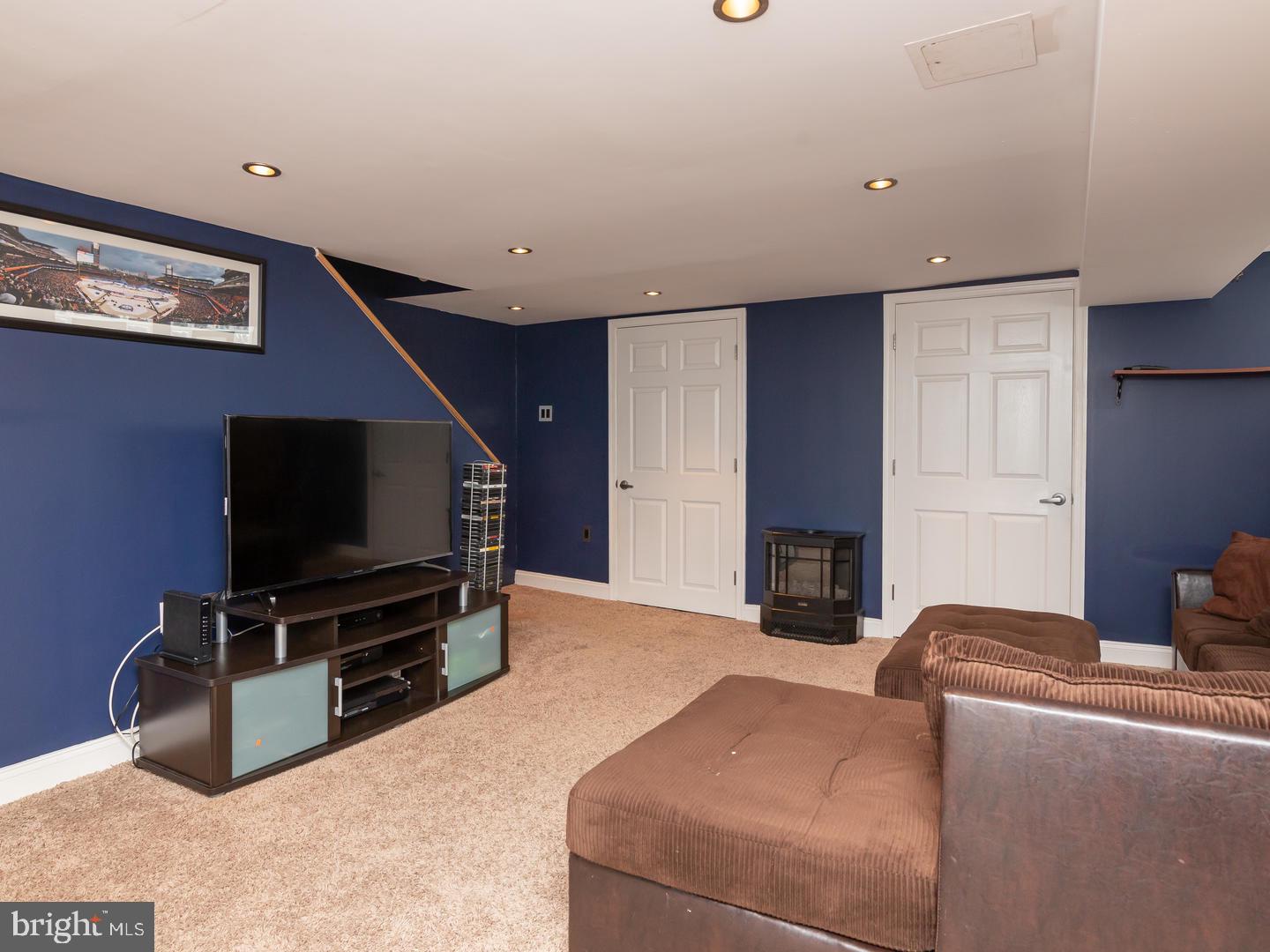 232 Parham Road Springfield, PA 19064 - Photo 31 of 39