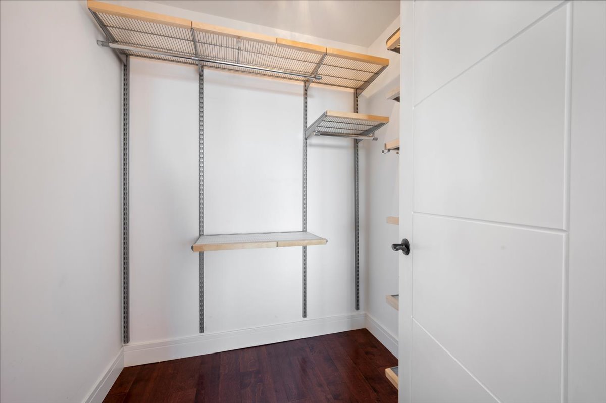 5855 North Sheridan Road, Unit 25G Chicago, IL 60660 - Photo 19 of 29