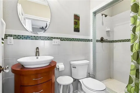 $1,595,000 | 717 Toulouse Street, New Orleans, LA 70130