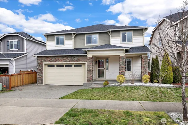 $999,990 | 25714 207th Avenue Southeast, Covington, WA 98042