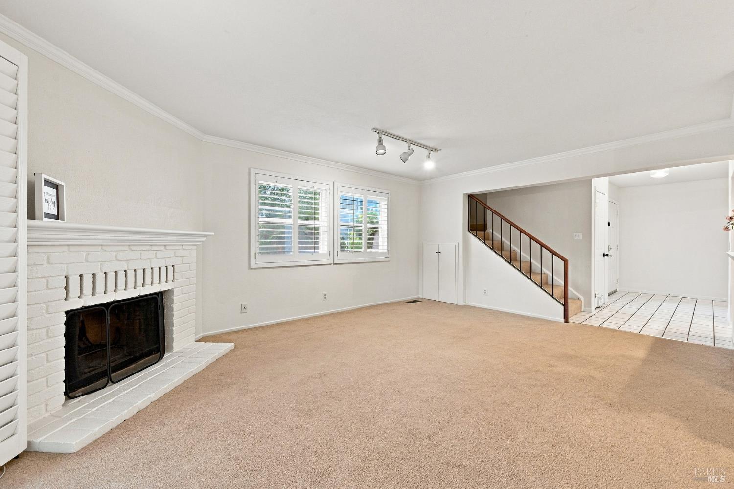 96 Firestone Way Santa Rosa, CA 95409 - Photo 10 of 68 Gallery Image 10