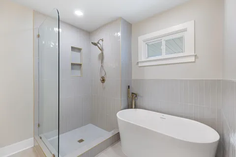 $672,400 | 2194 Hampshire Pike, Columbia, TN 38401