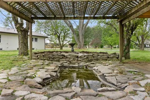 $672,400 | 2194 Hampshire Pike, Columbia, TN 38401