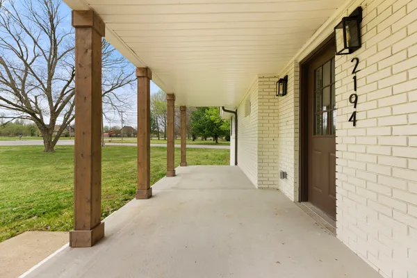 $672,400 | 2194 Hampshire Pike, Columbia, TN 38401