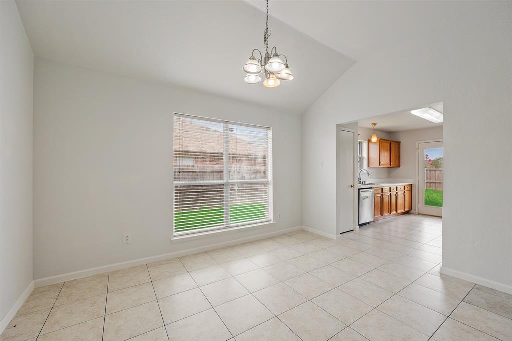 217 Windsor Forney, TX 75126 - Photo 6 of 17