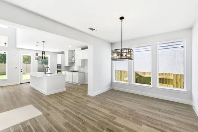 $549,729 | 135 Pinyon Pne Drive, Bastrop, TX 78602