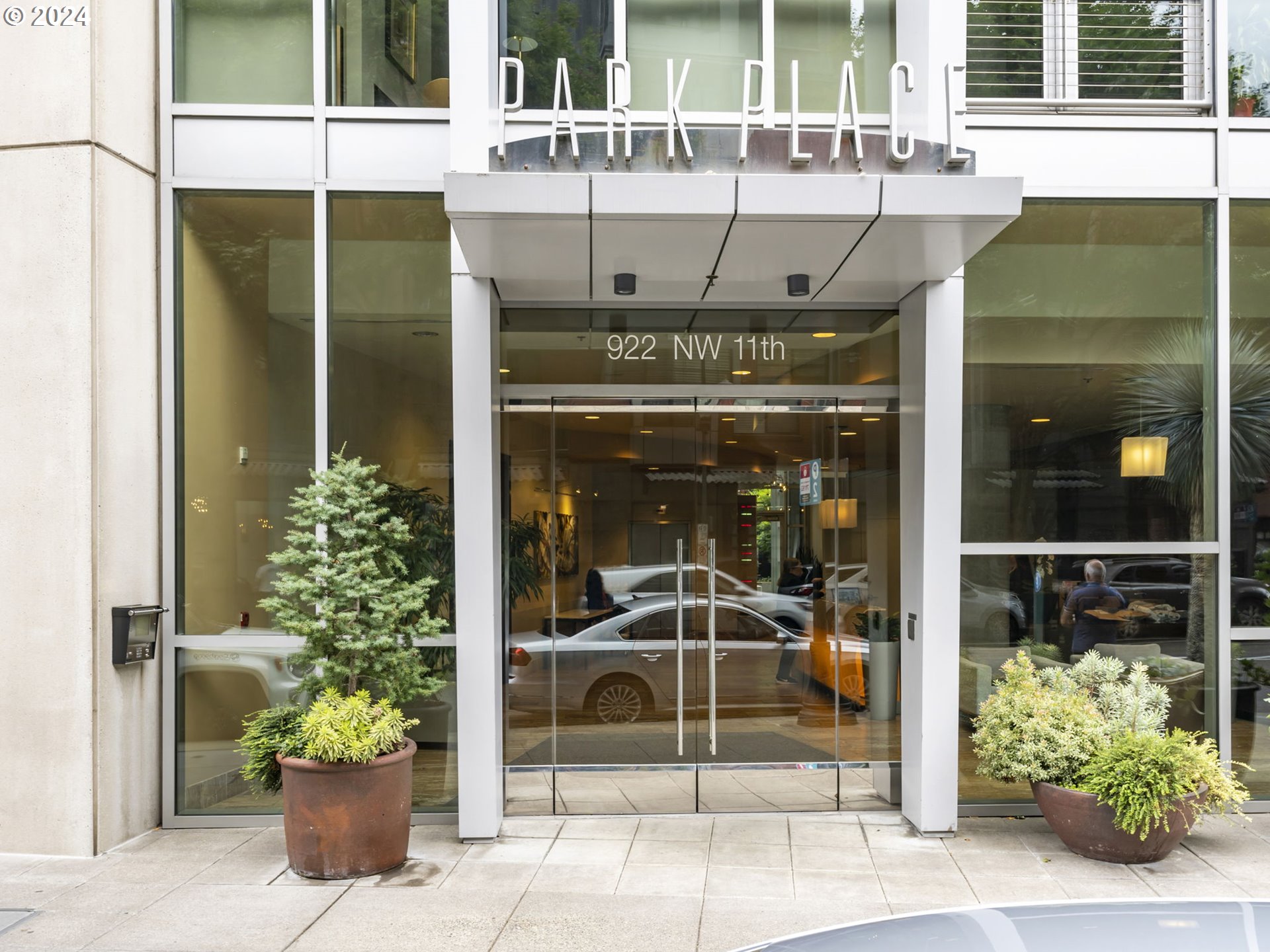 922 Northwest 11th Ave Unit 907  