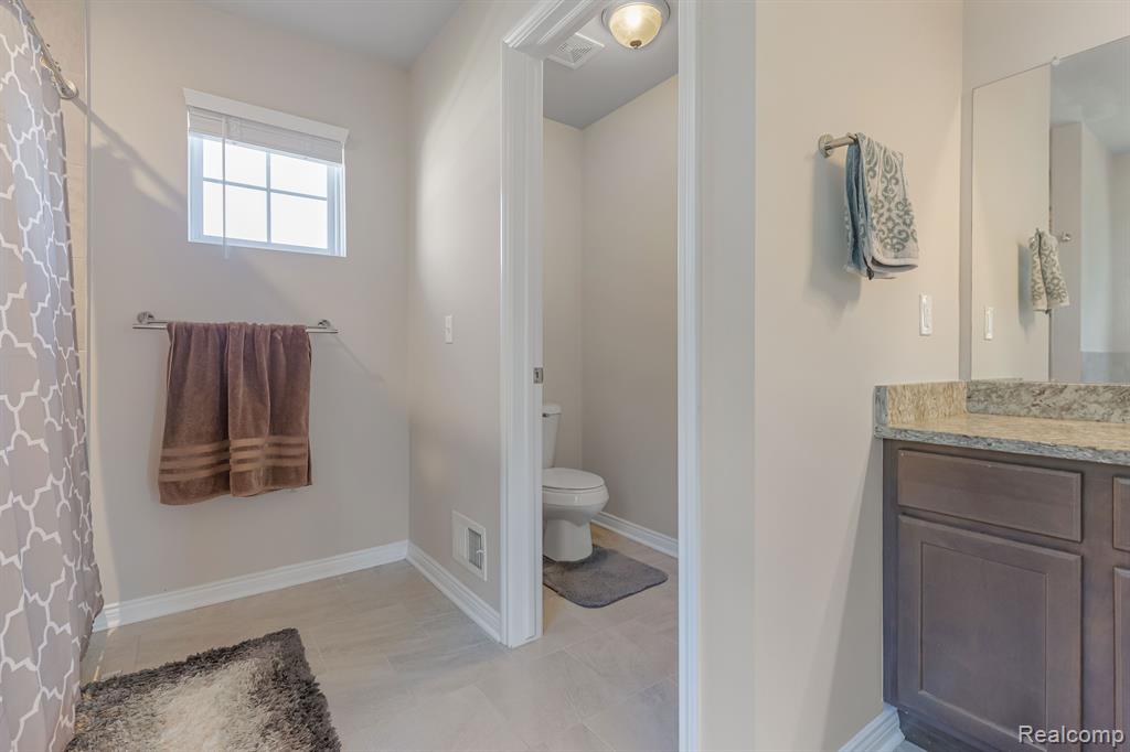 3384 Mildred Avenue Rochester Hills, MI 48309 - Photo 28 of 38