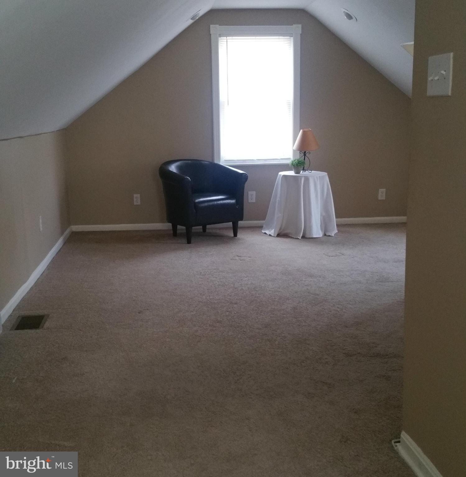4127 Maple Road Morningside, MD 20746 - Photo 11 of 28 Interior (General)