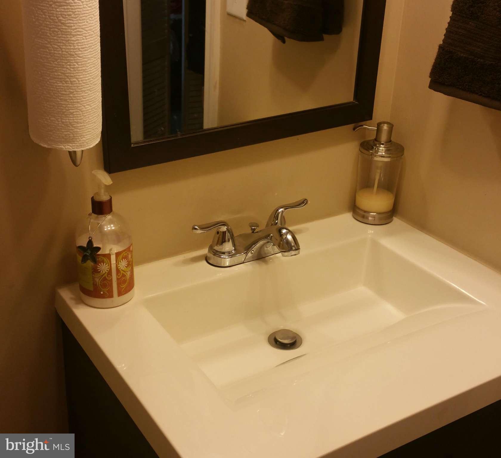 4127 Maple Road Morningside, MD 20746 - Photo 17 of 28 Bath