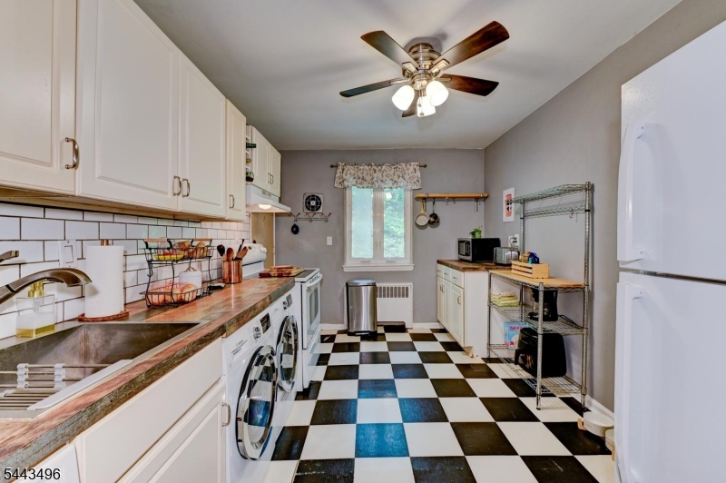 66 Troy Drive Springfield, NJ 07081 - Photo 15 of 28