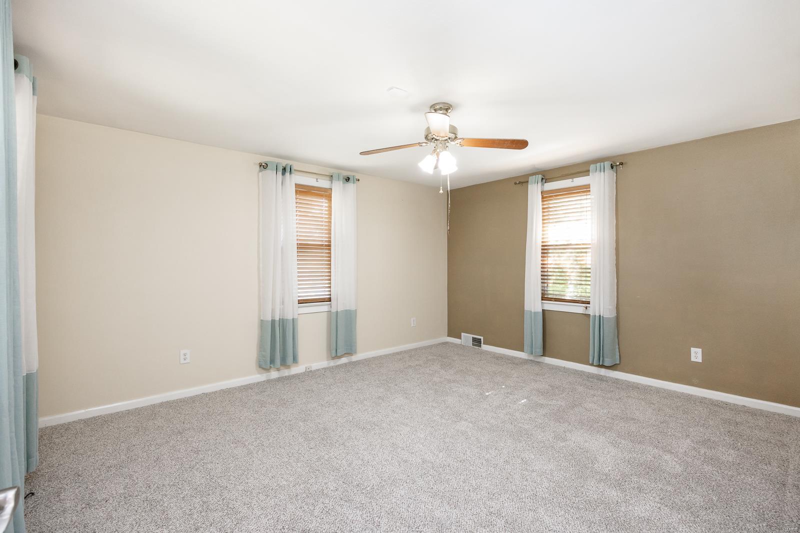 7 South Delaware Street Belleville, IL 62221 - Photo 10 of 22 Gallery Image 10